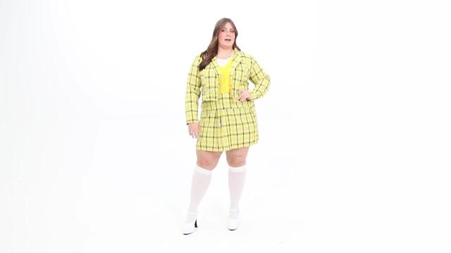 Channel your inner '90s fashionista with the Clueless Cher Plus Size Costume for Women! This stylish ensemble will have you feeling like the ultimate Beverly Hills teen, complete with Cher's iconic plaid look.