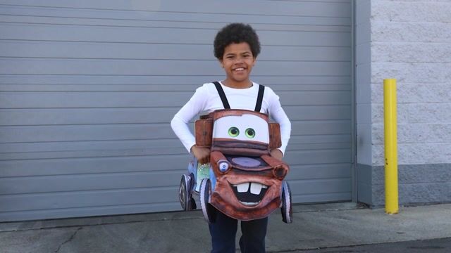 DI121069 Deluxe Kids Cars Tow Mater Costume