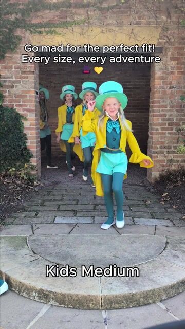 Step into Wonderland with the Girl’s Disney Mad Hatter Costume. This costume is fun, colorful, and perfect for Halloween, cosplay, or themed parties.